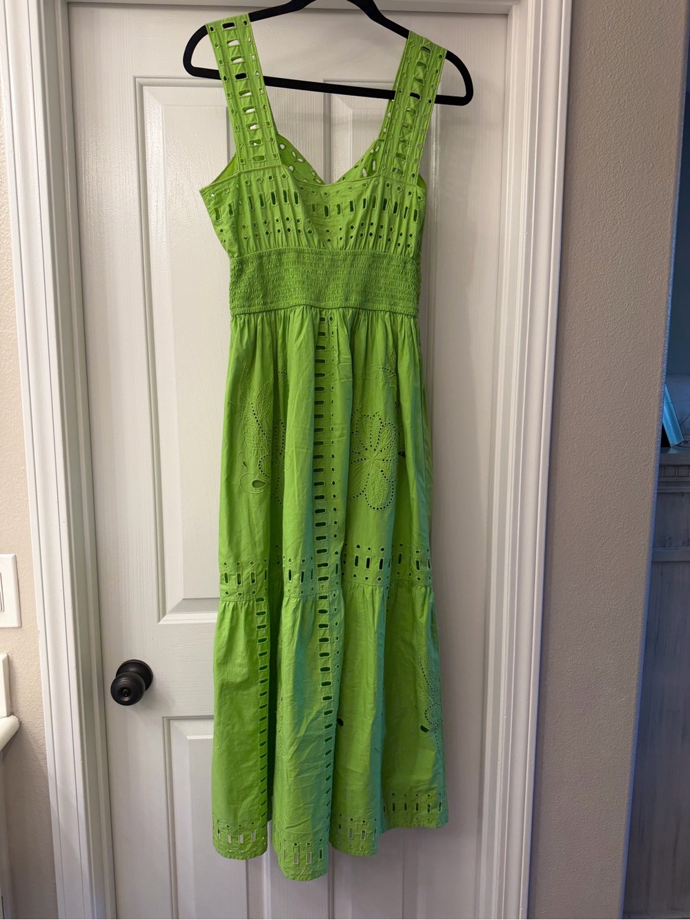 Rails Lime Eyelet Smocked Midi Dress - Picture 7 of 8